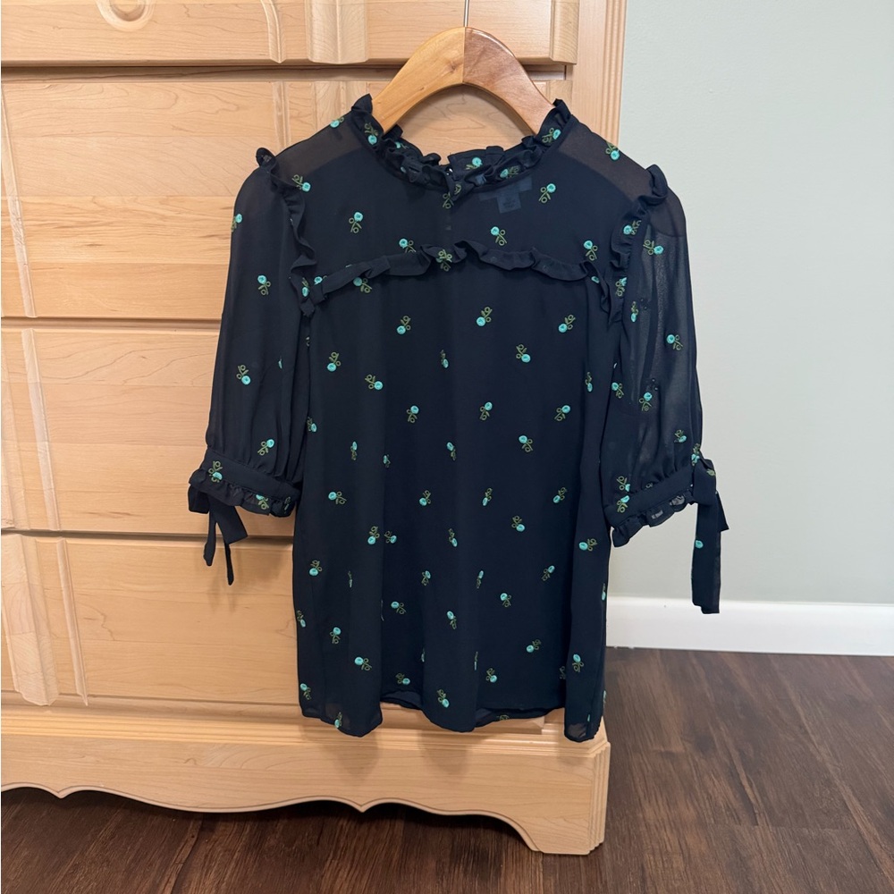 CeCe Navy Floral Blouse with Green Accents